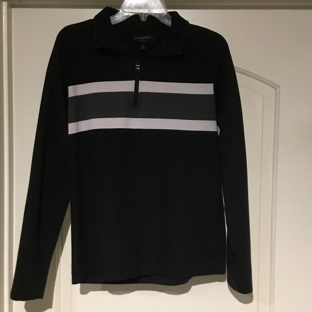 Banana‎ Republic Black and Gray Zip-up Sweater